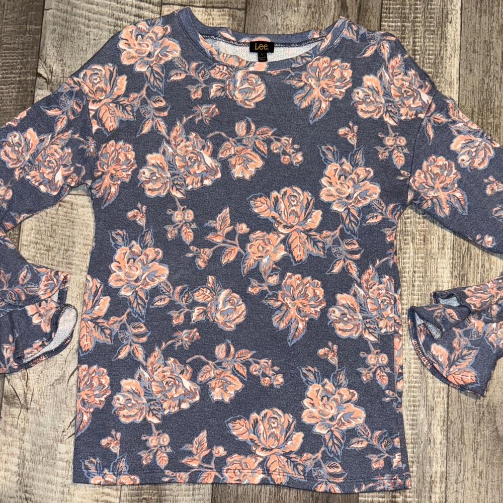 Lee Women's Long Sleeve Floral Top - Blue and Pink-size Small